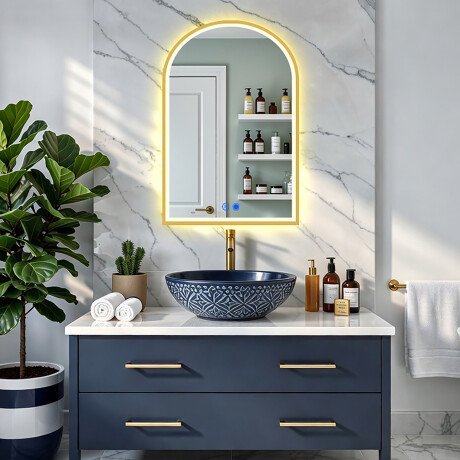 Ebakorrapärase kujuga LED-peegel kuldses alumiiniumraamis #4